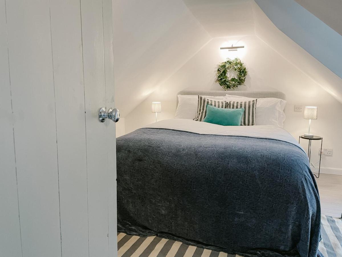 Old Pier Cottage Tarbert ทาร์เบิร์ต ภายนอก รูปภาพ